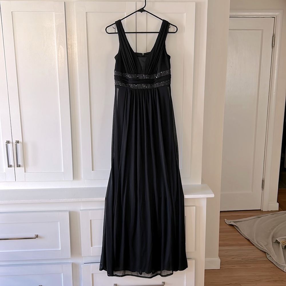 Black David’s Bridal Bridesmaids dress size 4